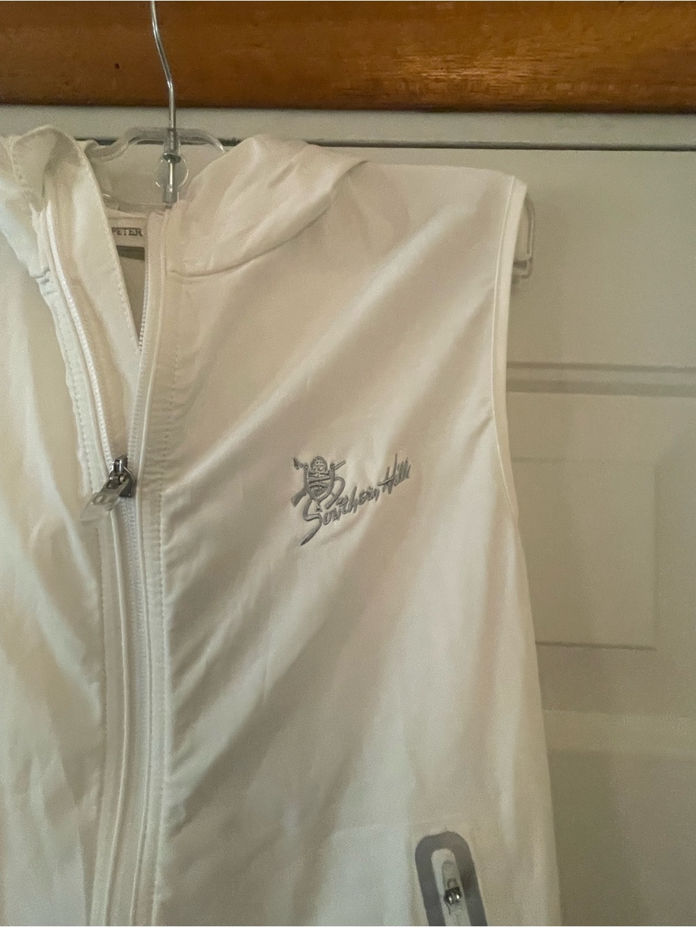 Peter Millar Women’s White Hooded Full Zip Golf Vest Windbreaker Size S - Picture 3 of 6